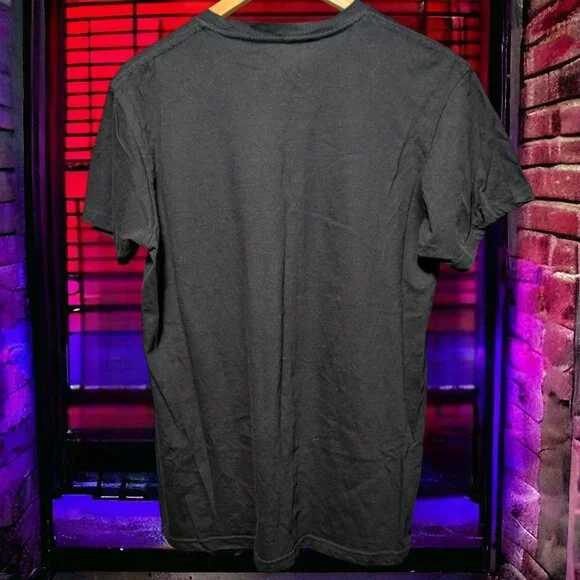 The Office Dwight Schrute T-Shirt, Medium - Picture 2 of 3